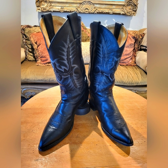 Tony Lama Men's Stallion Western Boots model 2995. - Picture 1 of 12